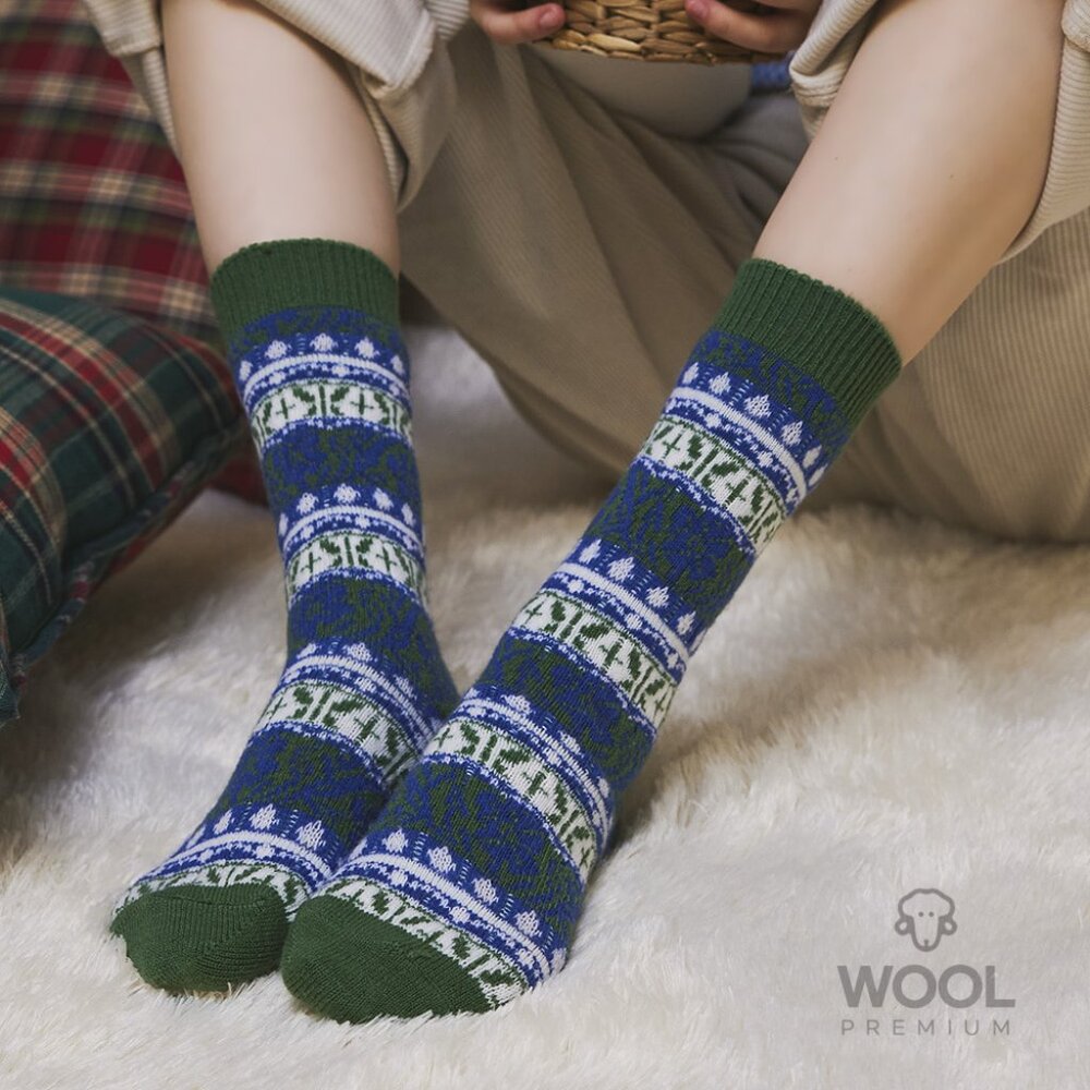 Women's Nordic Wool Cashmere Crew Socks